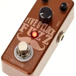 La Pédale d’effet Outlaw Effects Five O’Clock Fuzz – Photos, Tests & Avis