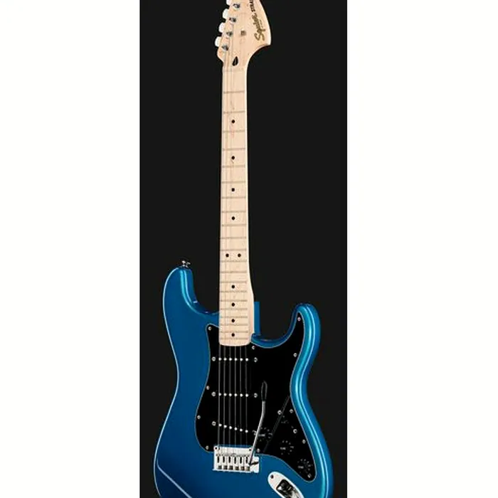 Squier Affinity Strat MN LPB Bundle – photo 4
