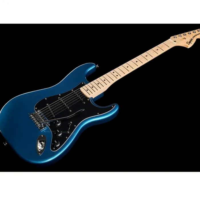 Squier Affinity Strat MN LPB Bundle – photo 7