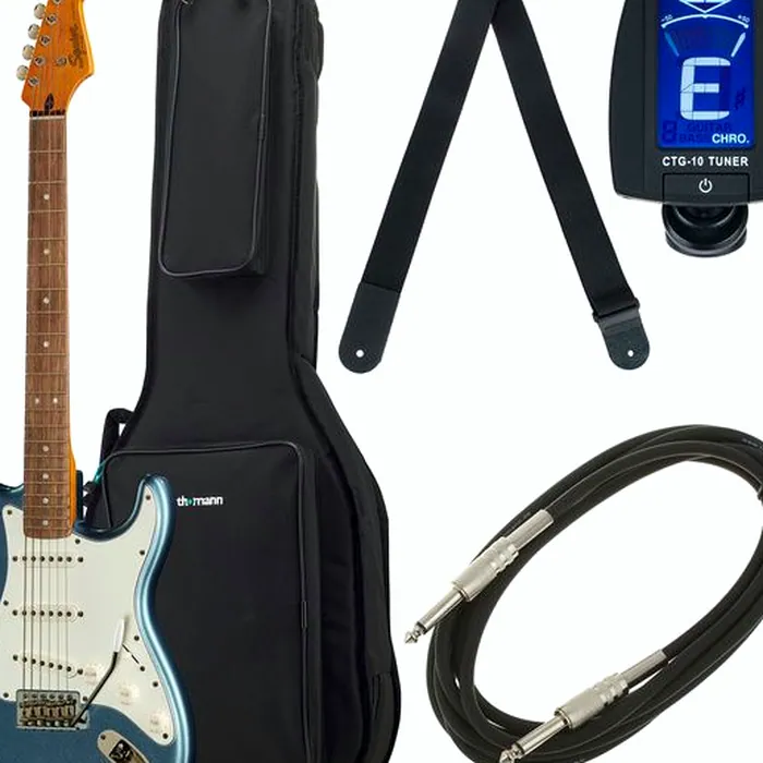 Squier CV 60s Strat LPB Bundle – photo 2