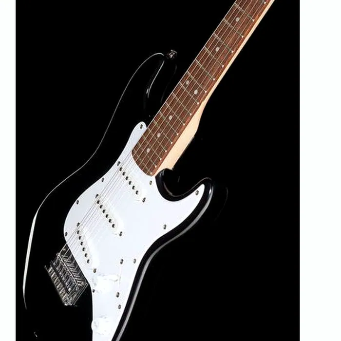 Squier Mini Strat V2 BK IL Bundle – photo 9