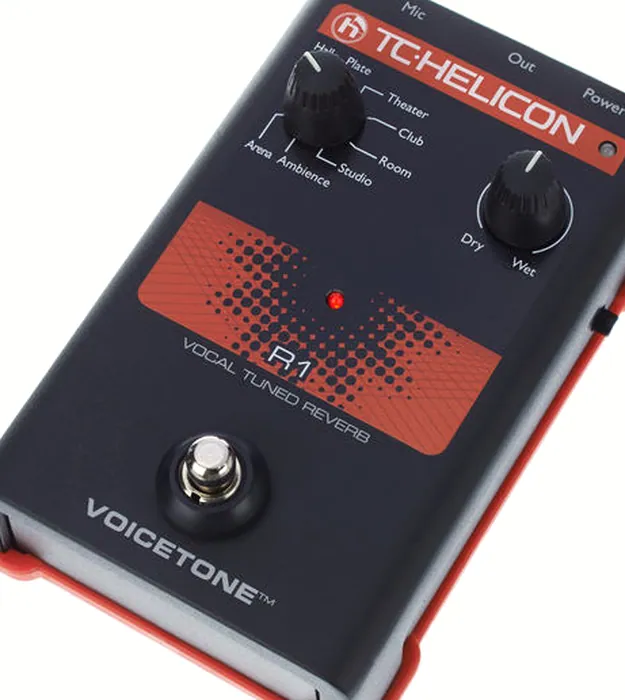 TC-Helicon VoiceTone R1