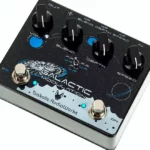 La Pédale d’effet Tsakalis AudioWorks Galactic Multi Modulation – Photos, Tests & Avis