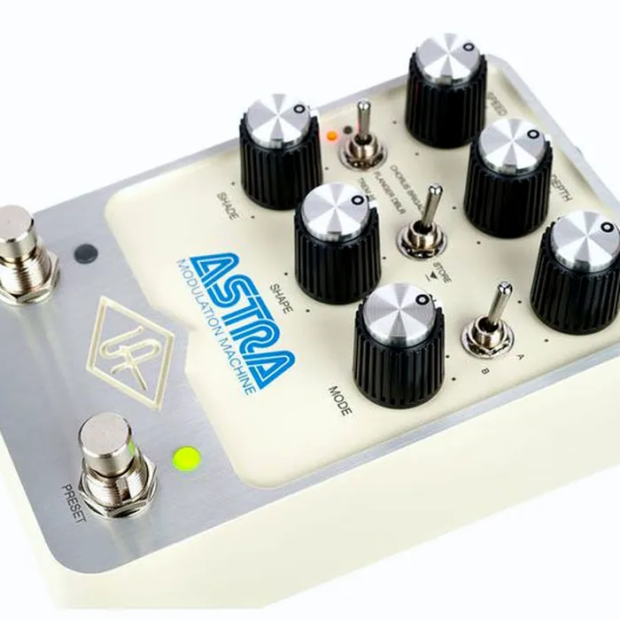 Universal Audio UAFX Astra Modulation Machine – photo 9