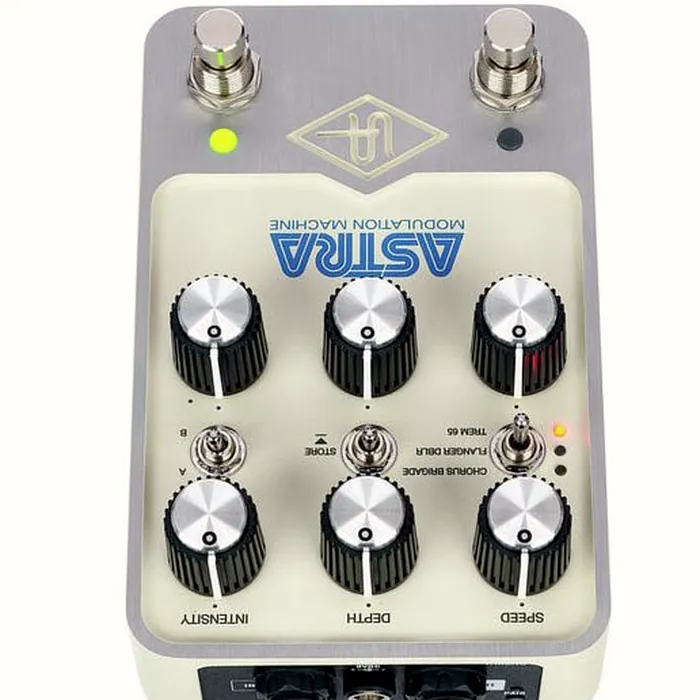 Universal Audio UAFX Astra Modulation Machine – photo 7