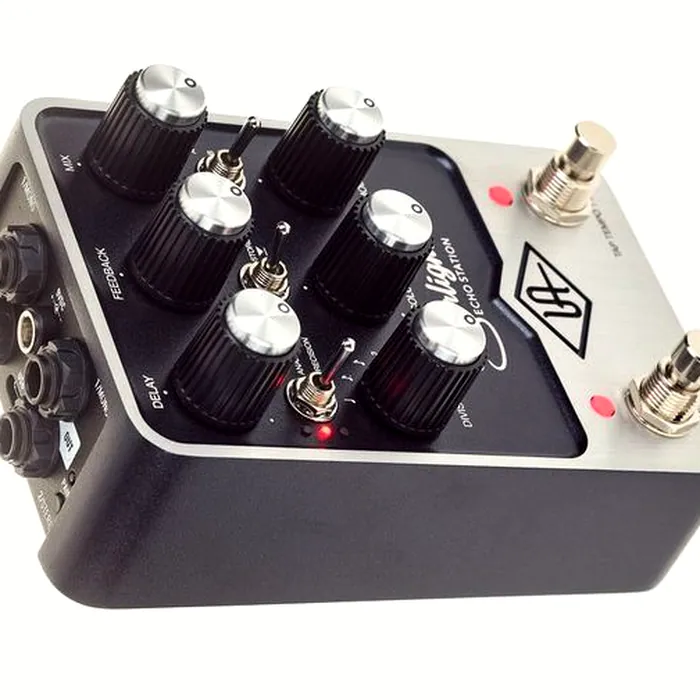 Universal Audio UAFX Starlight Echo Station – photo 12