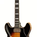La guitare électrique Yamaha SA2200BS | Test, Avis & Comparatif